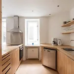 Family Friendly 2br Basement Kodaň