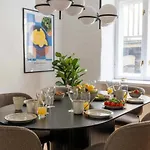 Family Friendly 2br Basement *