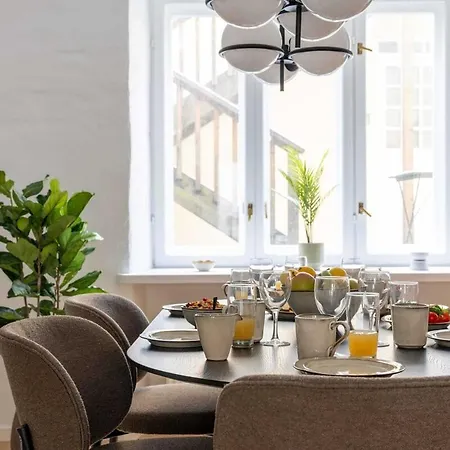 Lägenhet Family Friendly 2br Basement Köpenhamn
