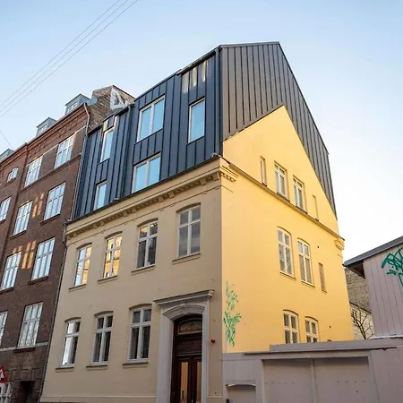 Family Friendly 2br Basement * Copenaghen