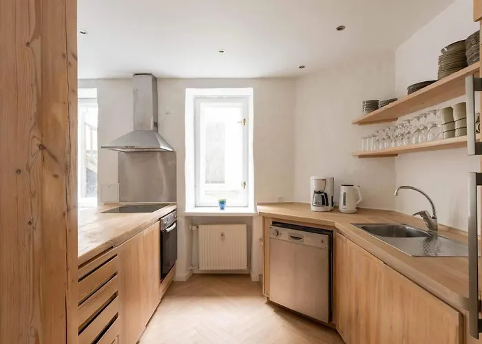 Family Friendly 2br Basement Copenaghen